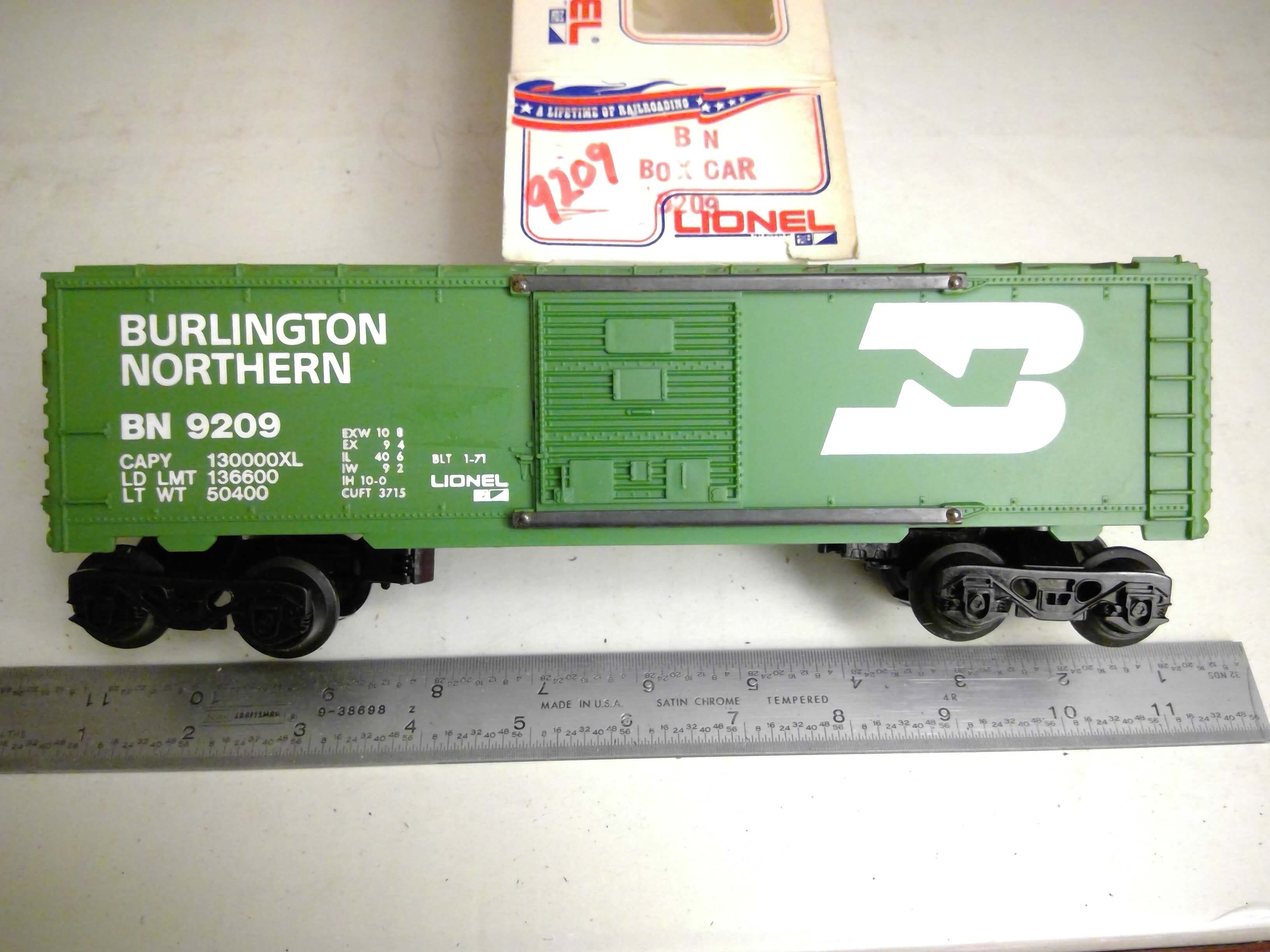 Lionel 6-9209 Burlington Northern Boxcar – Remembering Albert Williams Sr.