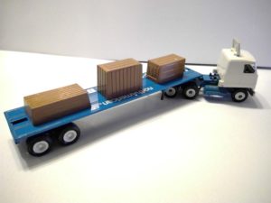 Winross 1:64 Die Cast Flatbed - North American