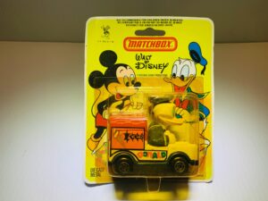 Donald Duck Ice Cream Van Die-Cast Vehicle