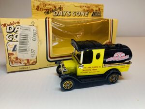 Days Gone Ford Model T Tanker - Crow Carrying Company